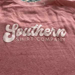 Light weight sweatshirt.  Smoke and pet free home.